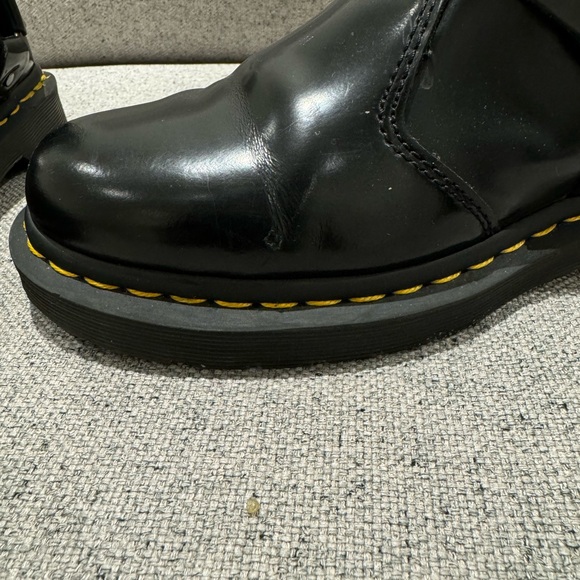 Dr Martens Wincox Smooth Leather Buckle Boots - Picture 6 of 11